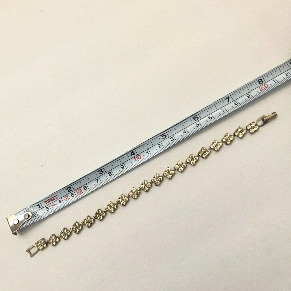 Clear Rhinestone Square Prong Set Silver Tone Latch 7.75 Tennis Bracelet Jewelry